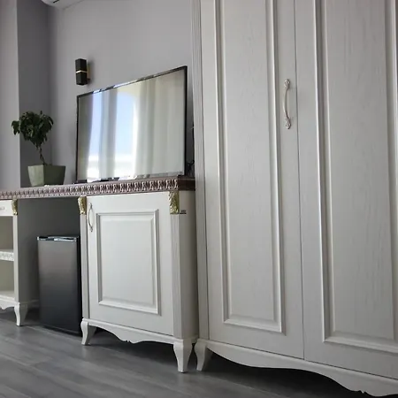 Wilson 4* Kodermarlekaj